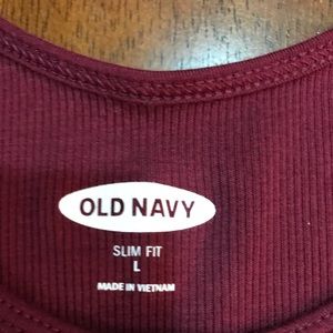 old navy slim fit maroon tank top light staining